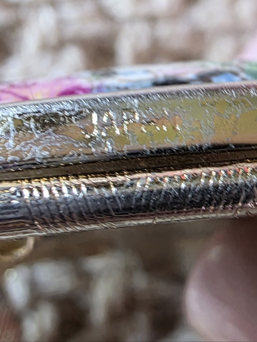 Vintage Lipstick Compact with Small Mirror.  Made In Japsn - Picture 3 of 7